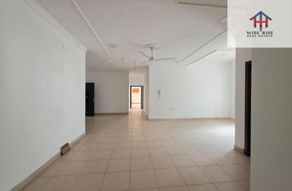 Apartment - 3 Bedrooms - 4 Bathrooms for rent in Busaiteen - Muharraq Governorate