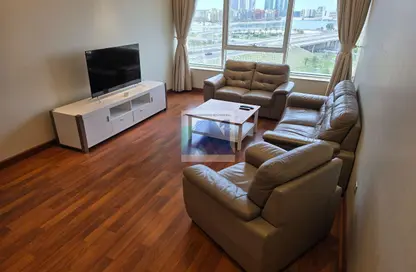 Apartment - 2 Bedrooms - 3 Bathrooms for rent in Abraj Al Lulu - Manama - Capital Governorate