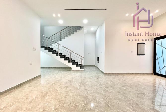 999917 - Property Image 3