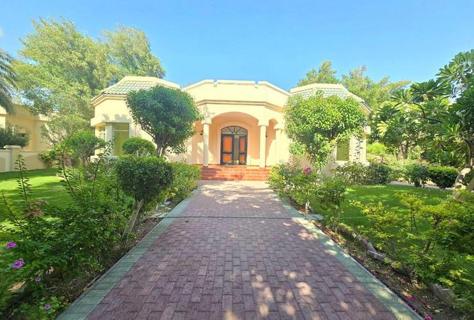 995407 - Property Image 2