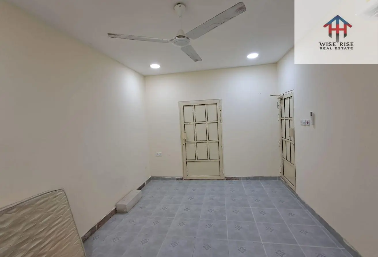 55892713 - Property Main Image