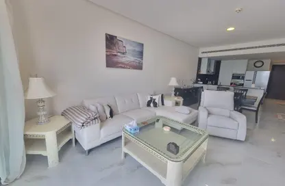 Apartment - 2 Bedrooms - 3 Bathrooms for rent in Reef Island - Capital Governorate