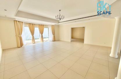Villa - 4 Bedrooms - 5 Bathrooms for rent in Hamala - Northern Governorate