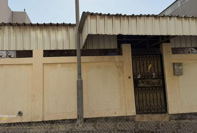 998830 - Property Main Image