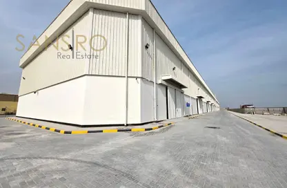 Warehouse - Studio - 1 Bathroom for rent in Sitra - Central Governorate