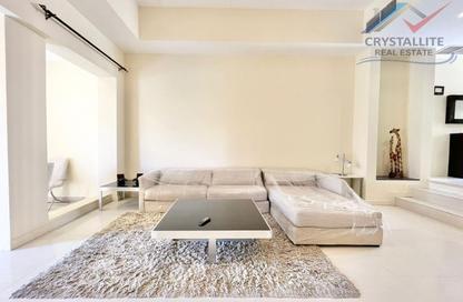 Villa - 3 - 5 for rent in Amwaj Avenue - Amwaj Islands - Muharraq Governorate Villa - 3 - 5 for rent in Amwaj Avenue - Amwaj Islands - Muharraq Governorate