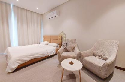 Apartment - Studio - 1 Bathroom for rent in Mahooz - Manama - Capital Governorate