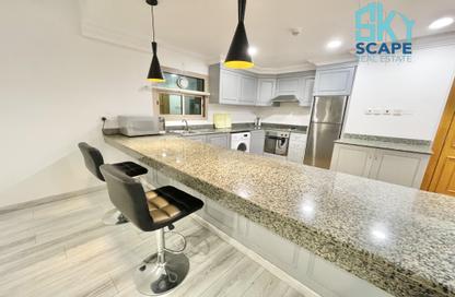 Apartment - 2 - 2 for rent in Seef - Capital Governorate