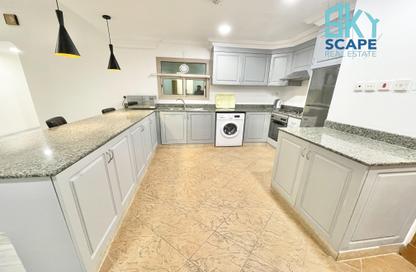Apartment - 2 - 2 for rent in Seef - Capital Governorate
