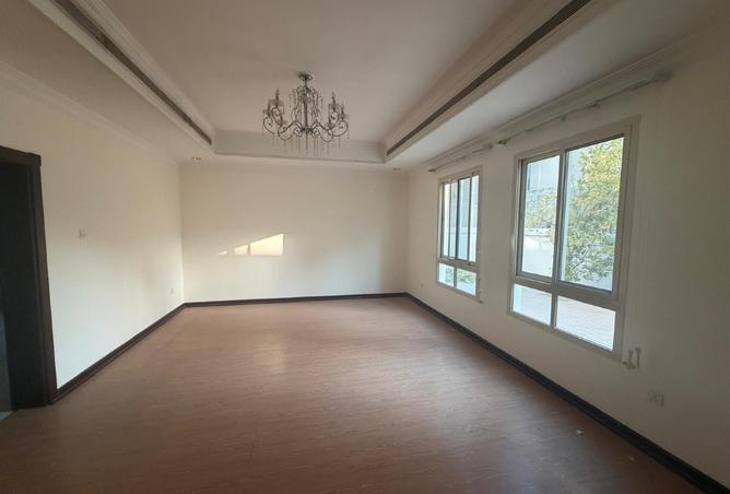 56095575 - Property Image 3