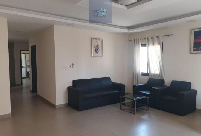 998590 - Property Main Image