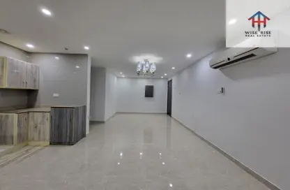 شقة - 2 غرف نوم - 3 حمامات للايجار في الحد - المحرق