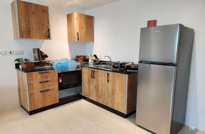 Apartment - 1 Bedroom - 1 Bathroom for rent in Sanabis - Manama - Capital Governorate