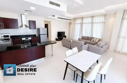 Apartment - 2 Bedrooms - 3 Bathrooms for rent in Al Juffair - Capital Governorate