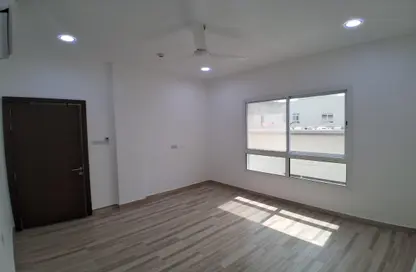 Apartment - 1 Bedroom - 1 Bathroom for rent in Tubli - Central Governorate
