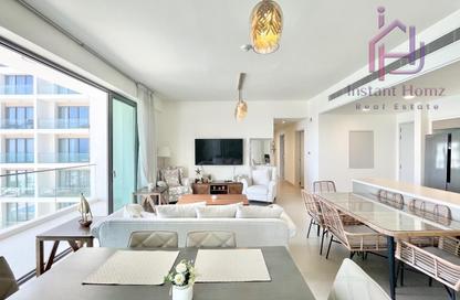 Apartment - 3 Bedrooms - 5 Bathrooms for rent in Marassi Shores Residences - Diyar Al Muharraq - Muharraq Governorate