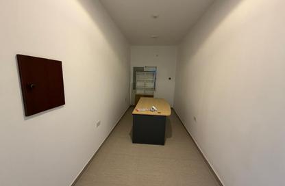 Office Space - Studio - 1 Bathroom for rent in Galali - Muharraq Governorate