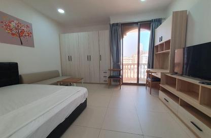 Apartment - Studio - 1 Bathroom for rent in Exhibition Road - Hoora - Capital Governorate