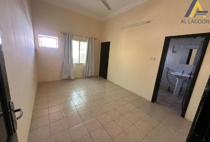 984209 - Property Main Image