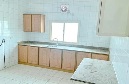 Apartment - 2 Bedrooms - 2 Bathrooms for rent in Sanad - Central Governorate
