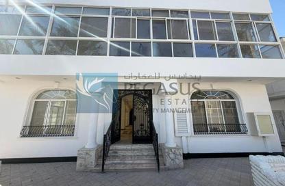 Villa - Studio - 5 Bathrooms for rent in Gudaibiya - Manama - Capital Governorate