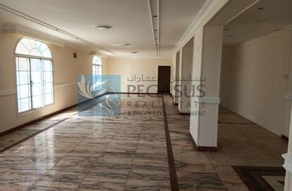 Villa - Studio - 5 Bathrooms for rent in Gudaibiya - Manama - Capital Governorate