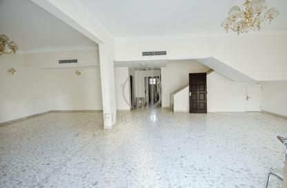 Villa - 4 Bedrooms - 4 Bathrooms for rent in Busaiteen - Muharraq Governorate