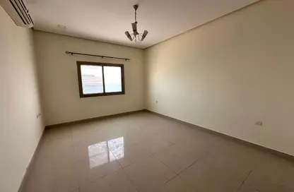 Apartment - 2 Bedrooms - 2 Bathrooms for rent in Saar - Northern Governorate