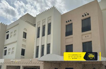 عمارة بالكامل - 7+ - 3 للبيع في البسيتين - المحرق