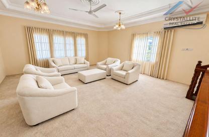 Villa - 4 - 4 for rent in Zinj - Manama - Capital Governorate
