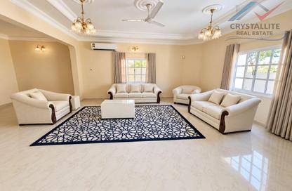 Villa - 4 - 4 for rent in Zinj - Manama - Capital Governorate