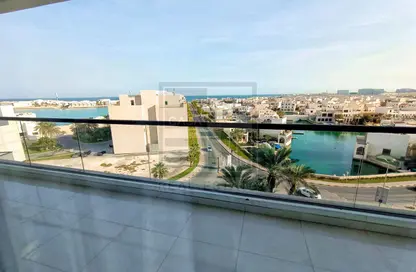 Apartment - 2 Bedrooms - 2 Bathrooms for rent in Amwaj Avenue - Amwaj Islands - Muharraq Governorate