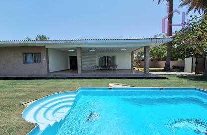 Bungalow - Studio - 3 Bathrooms for rent in Jannusan - Northern Governorate