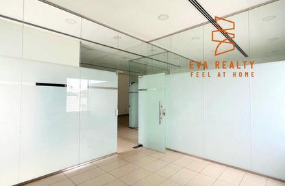 Office Space - 3 Bedrooms - 1 Bathroom for rent in Jannusan - Northern Governorate