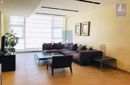 Apartment - 2 Bedrooms - 2 Bathrooms for rent in Sanabis - Manama - Capital Governorate