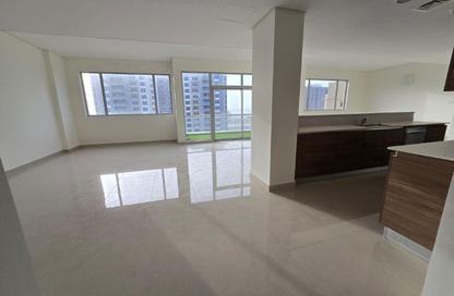 Apartment - 4 Bedrooms - 2 Bathrooms for rent in Amwaj Avenue - Amwaj Islands - Muharraq Governorate