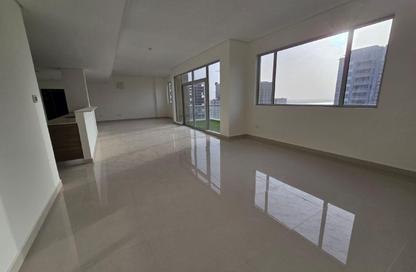 Apartment - 4 Bedrooms - 2 Bathrooms for rent in Amwaj Avenue - Amwaj Islands - Muharraq Governorate