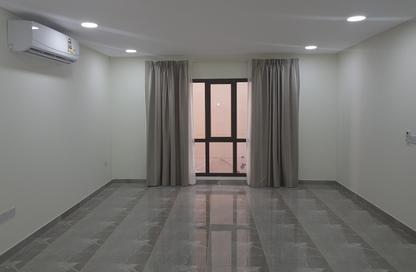Apartment - 2 Bedrooms - 2 Bathrooms for rent in Saar - Northern Governorate