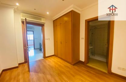 Apartment - 2 Bedrooms - 2 Bathrooms for rent in Um Al Hasam - Manama - Capital Governorate