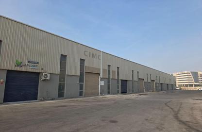 Warehouse - Studio - 4 Bathrooms for rent in Hidd - Muharraq Governorate