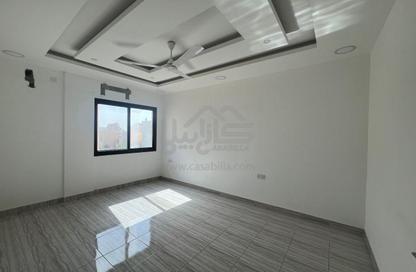 Apartment - 2 Bedrooms - 2 Bathrooms for rent in Isa Town - Central Governorate