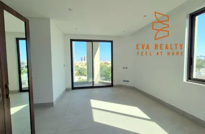 Apartment - 3 Bedrooms - 3 Bathrooms for rent in Al Burhama - Manama - Capital Governorate