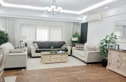 Apartment - 2 Bedrooms - 3 Bathrooms for sale in Busaiteen - Muharraq Governorate
