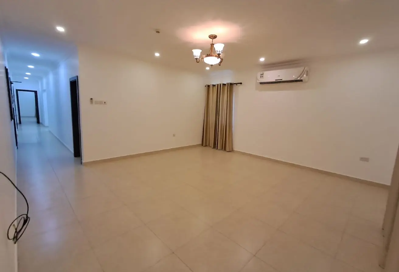 56360081 - Property Main Image