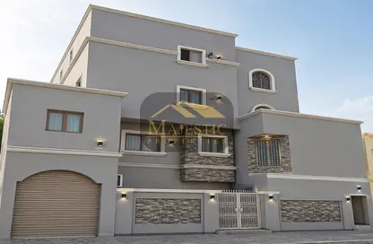 Whole Building - 7+ Bedrooms - 7+ Bathrooms for sale in Jid Ali - Central Governorate
