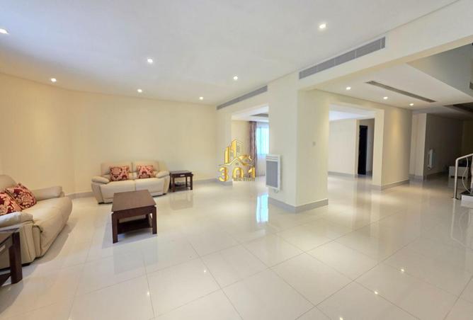 55367347 - Property Image 2