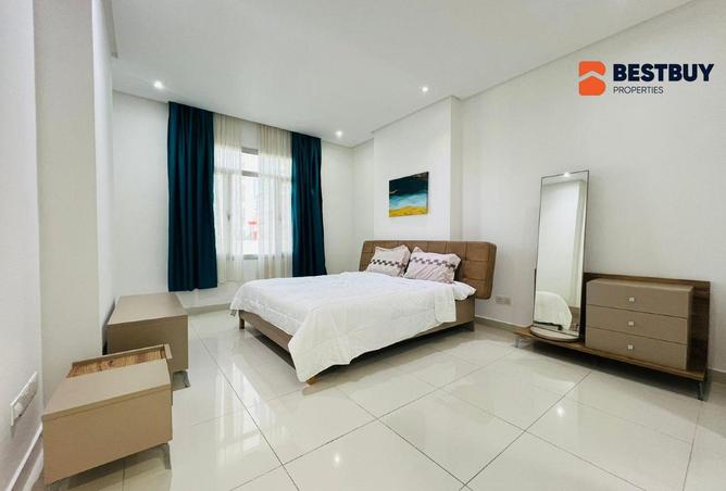 993950 - Property Image 2