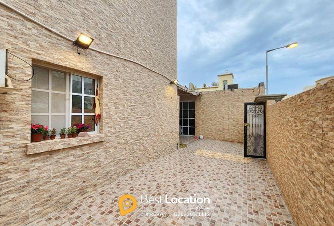 51352377 - Property Image 2