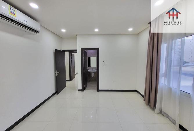 1000745 - Property Image 3