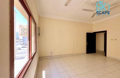 Office Space - Studio - 2 for rent in Gufool - Manama - Capital Governorate
